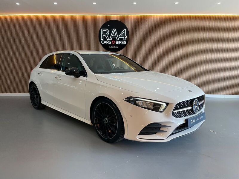 Branco Usado 2018 Mercedes A180 AMG line | € 26.900 (Caro) - Imagem 1/4