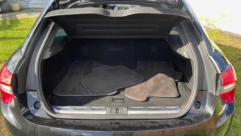 Usado Citroën DS5 200 HP (147 kW) 2013 Preto Citadino