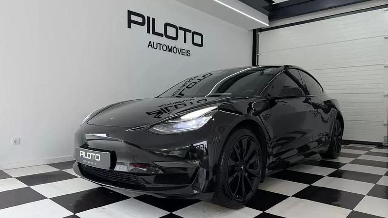 Preto Usado 2020 Tesla Model 3 Sedan | € 26.990 (Preço elevado) - Imagem 1/4