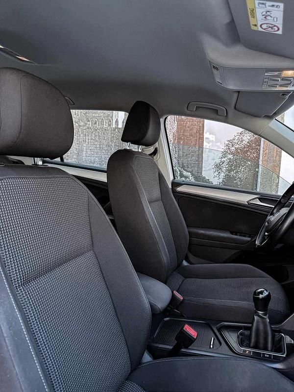 Usado VW Tiguan 115 HP (84 kW) 2017 Branco SUV