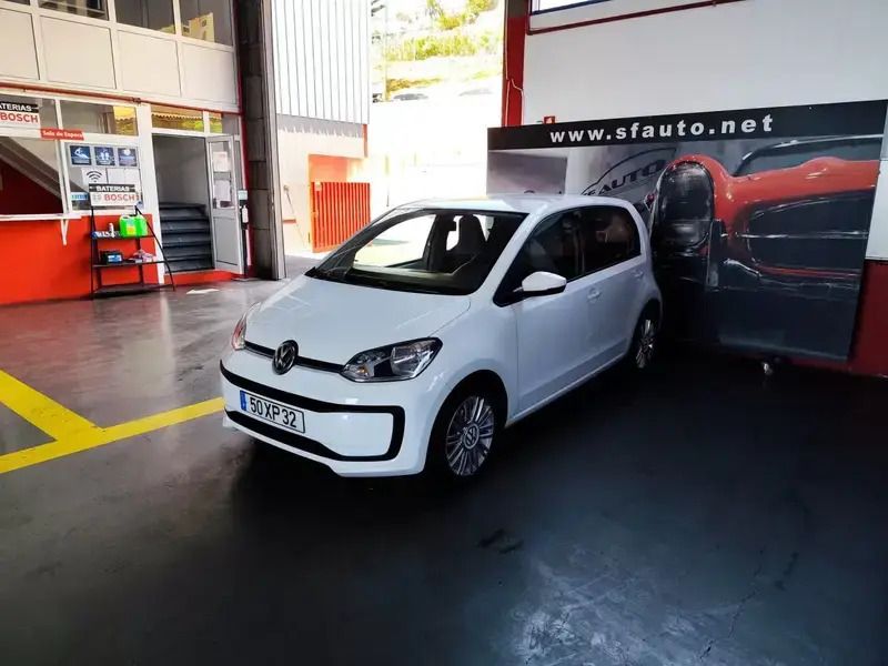 Branco Usado 2019 VW up! Move Citadino | € 9.990 (Preço justo) - Imagem 1/4