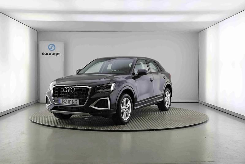 Novo Audi Q2 Advanced 116 HP (85 kW) 2025 Cinzento SUV