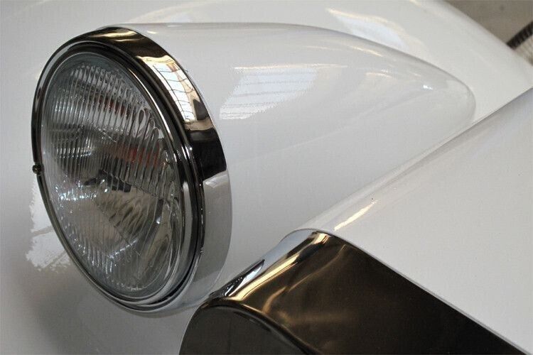 Usado Lincoln Town Car 209 HP (153 kW) 2001 Branco Sedan