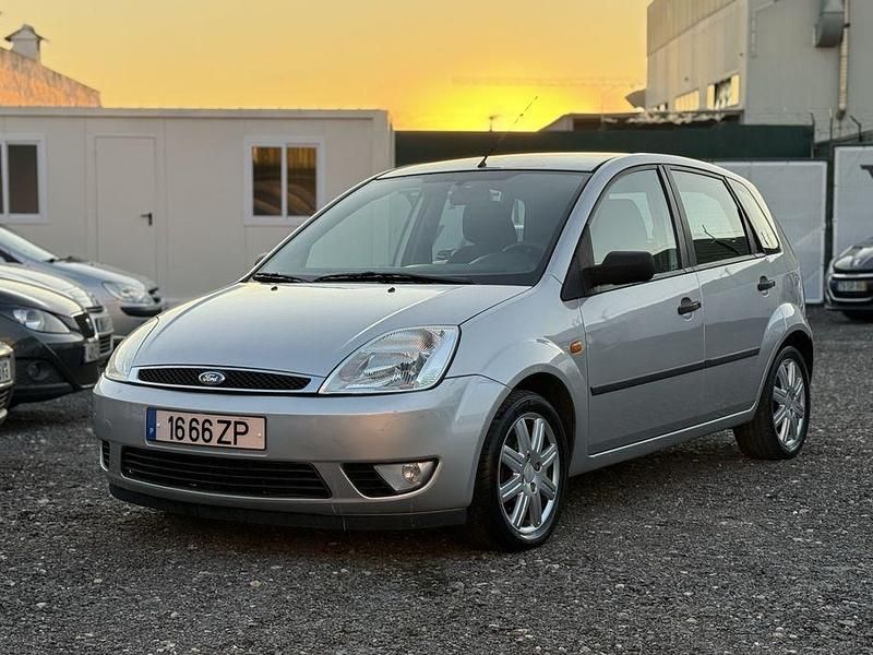 Usado 2005 Ford Fiesta Citadino | € 3.750 (Preço justo) - Imagem 1/4
