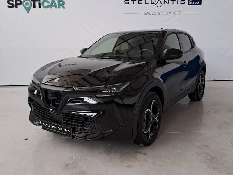 Preto Usado 2025 Alfa Romeo GT Junior Edizione Speciale SUV | € 28.900 - Imagem 1/3