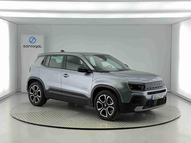 Cinzento Usado 2024 Jeep Avenger SUV | € 23.490 (Preço justo) - Imagem 1/4