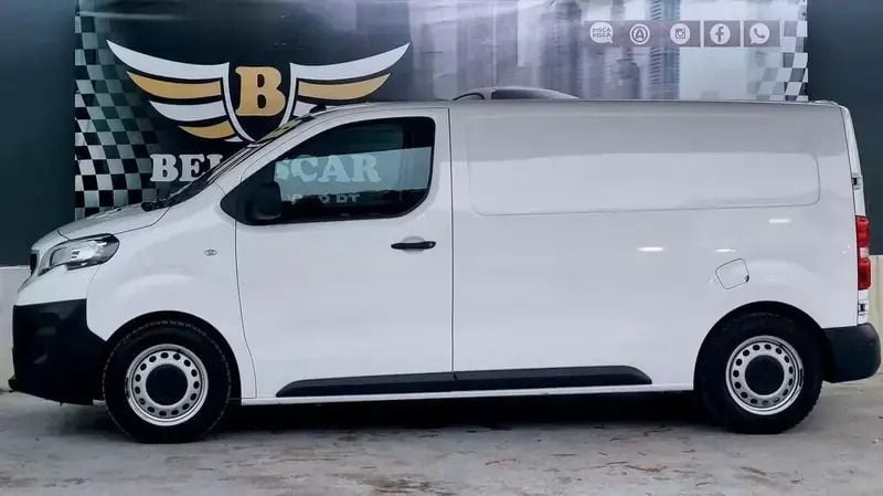 Branco Usado 2021 Peugeot Expert Van | € 15.500 - Imagem 1/4