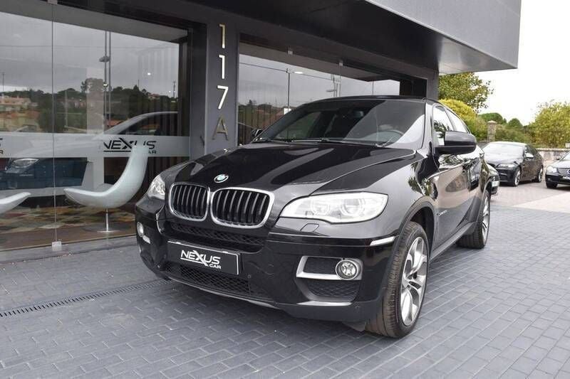 Preto Usado 2014 BMW X6 SUV | € 34.999 - Imagem 1/4