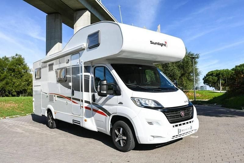 Branco Usado 2016 Fiat Ducato Van | € 44.950 - Imagem 1/4