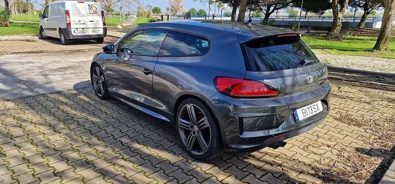 Usado VW Scirocco R-line 150 HP (110 kW) 2015 Coupé