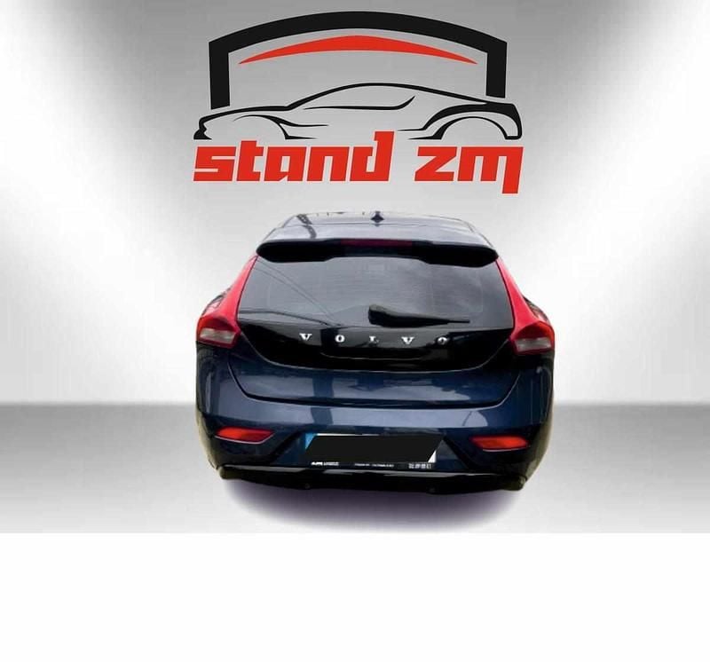 Usado Volvo V40 114 HP (83 kW) 2015 Azul Citadino