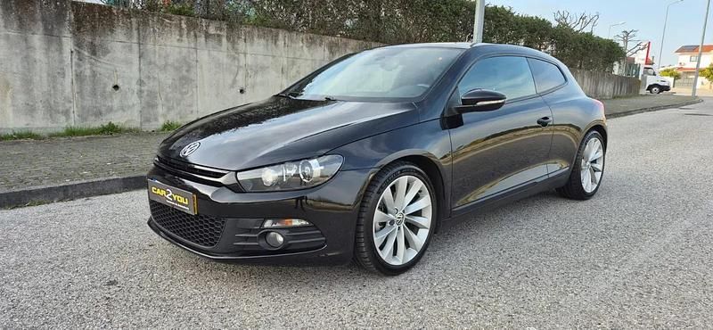 Usado VW Scirocco Sport 140 HP (102 kW) 2010 Preto Coupé