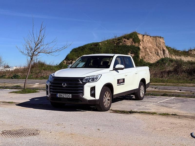 Usado Ssangyong (KGM) Musso 202 HP (148 kW) 2024 Branco Pickup