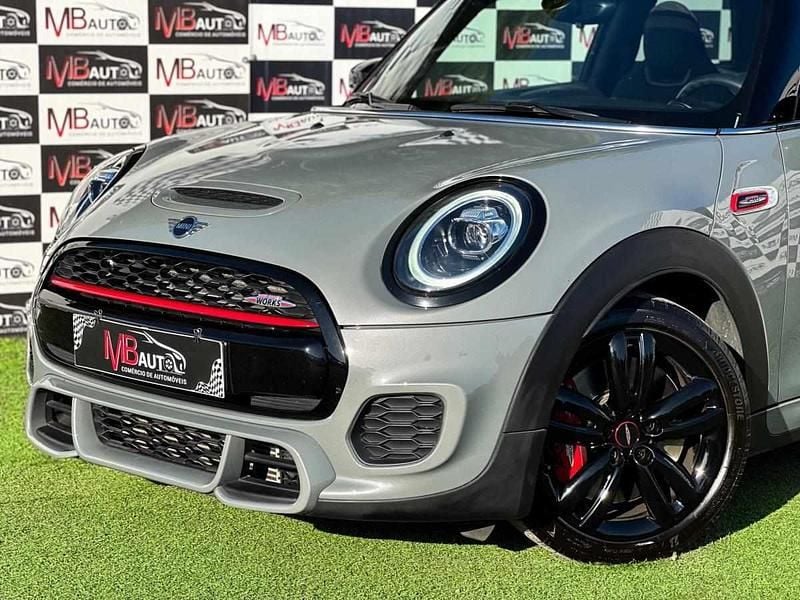 Usado Mini John Cooper Works 231 HP (169 kW) 2019 Cinzento Citadino