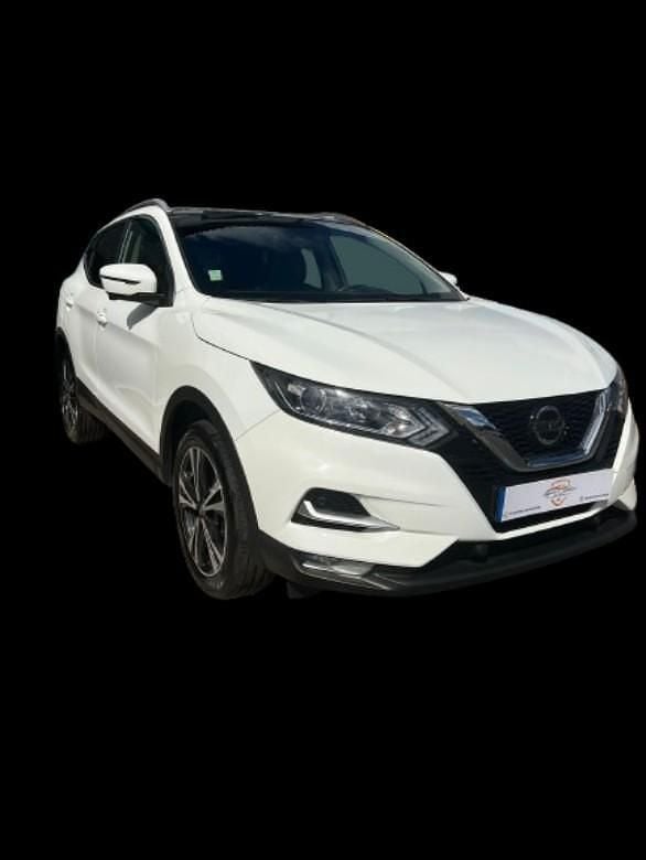 Usado Nissan Qashqai N-Connecta 115 HP (84 kW) 2020 Branco SUV