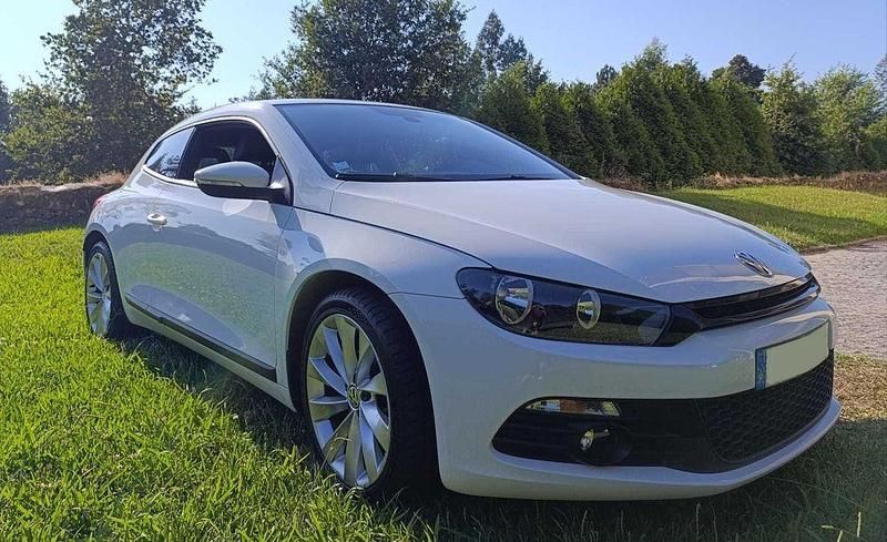 Branco Usado 2013 VW Scirocco Sportline Coupé | € 13.999 (Preço justo) - Imagem 1/4