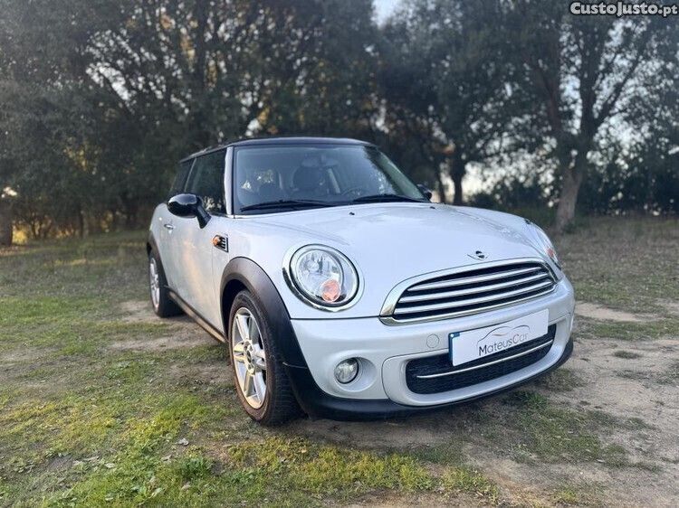 Cinza Usado 2012 Mini Cooper D Chili Citadino | € 12.900 (Caro) - Imagem 1/1