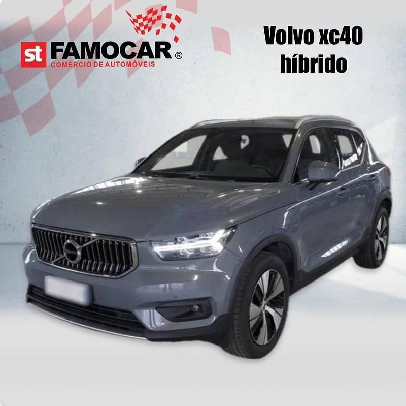 Preto Usado 2021 Volvo XC40 SUV | € 29.980 (Bom preço) - Imagem 1/1