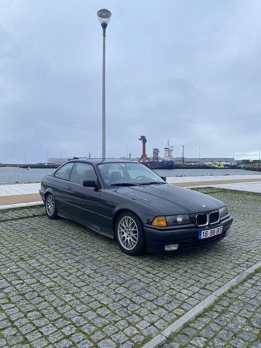 Usado 1993 BMW 318 Coupé | € 6.750 - Imagem 1/4