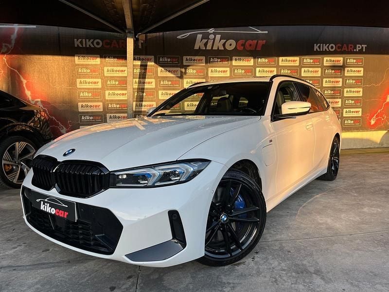 Usado BMW 330 292 HP (214 kW) 2023 Branco Carrinha