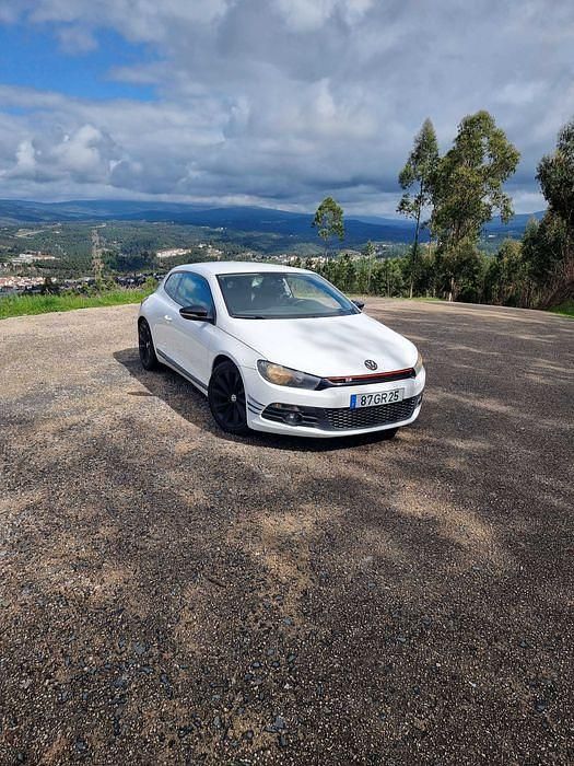 Usado 2008 VW Scirocco R-line Coupé | € 8.990 - Imagem 1/4
