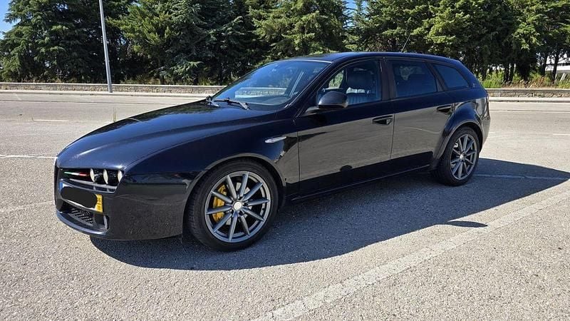 Usado 2006 Alfa Romeo 159 Sedan | € 7.000 (Caro) - Imagem 1/4