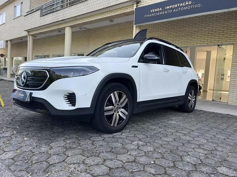 Usado Mercedes EQB300 Progressive 167 kW (228 HP) 2022 Branco SUV