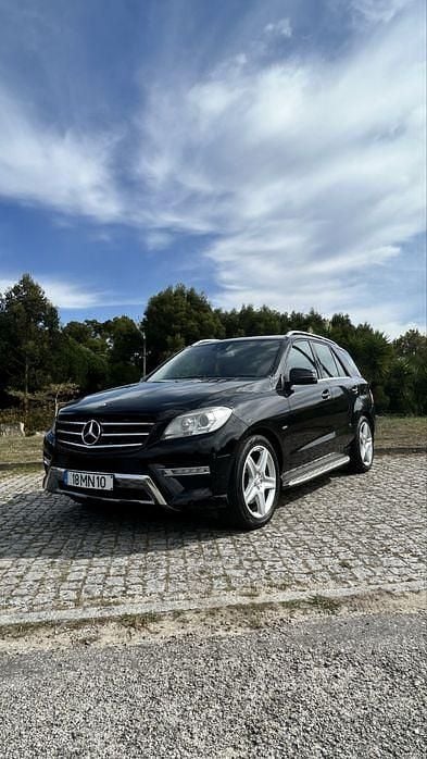 Usado 2015 Mercedes ML350 AMG SUV | € 16.999 - Imagem 1/4