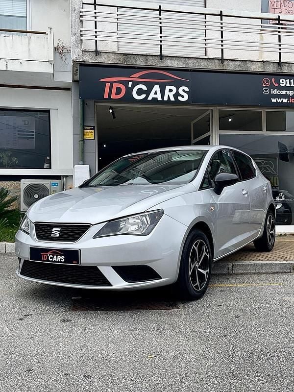 Cinza Usado 2014 Seat Ibiza | € 8.500 (Bom preço) - Imagem 1/4