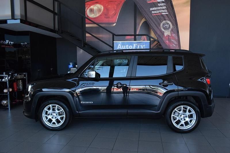 Usado Jeep Renegade Limited 130 HP (95 kW) 2022 Preto SUV