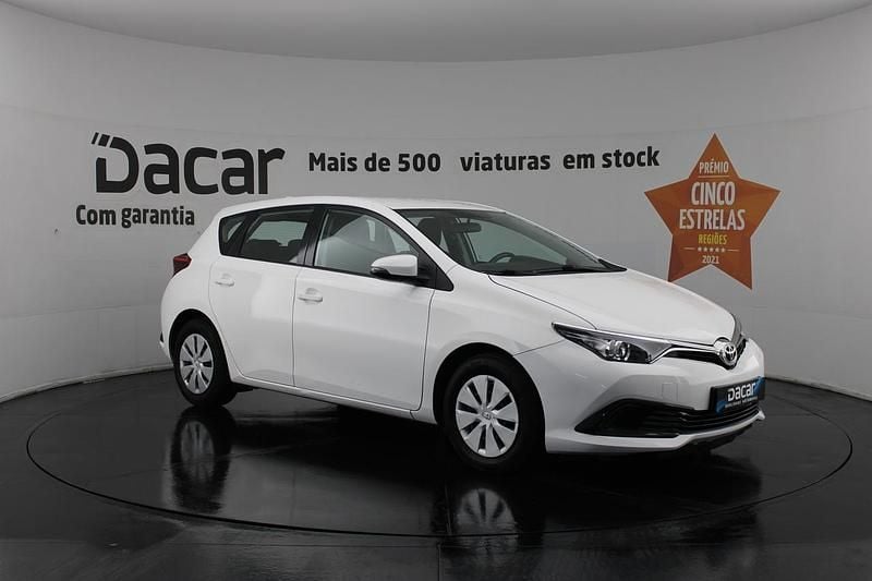 Branco Usado 2018 Toyota Auris Active | € 12.899 (Preço justo) - Imagem 1/4