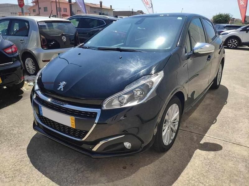 Usado Peugeot 208 102 HP (75 kW) 2019 Preto Citadino