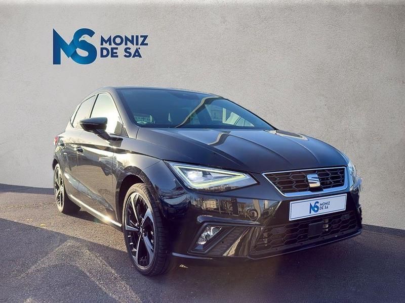 Usado Seat Ibiza FR 110 HP (80 kW) 2022 Preto Citadino