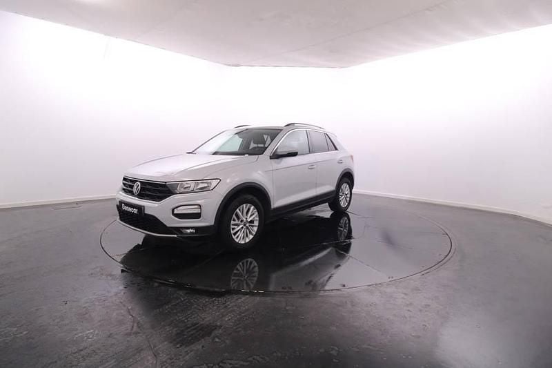 Usado VW T-Roc 110 HP (80 kW) 2021 Cinzento SUV