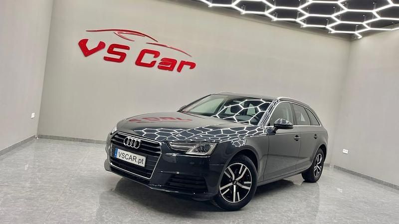 Usado Audi A4 150 HP (110 kW) 2016 Azul Carrinha