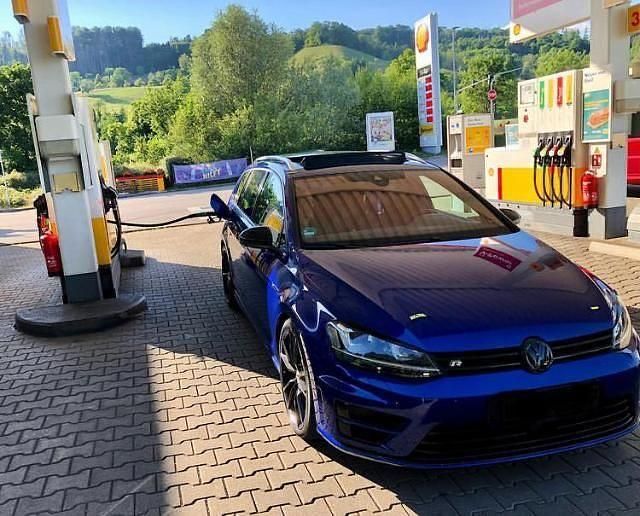 Usado 2016 VW Golf VII R Carrinha | € 29.900 (Caro) - Imagem 1/4
