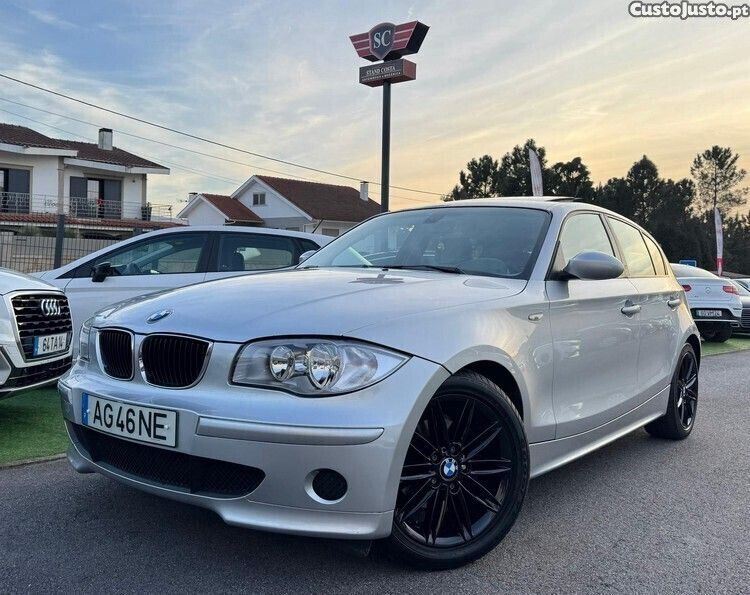 Cinza Usado 2004 BMW 120 Sport Line Citadino | € 7.950 (Preço justo) - Imagem 1/1