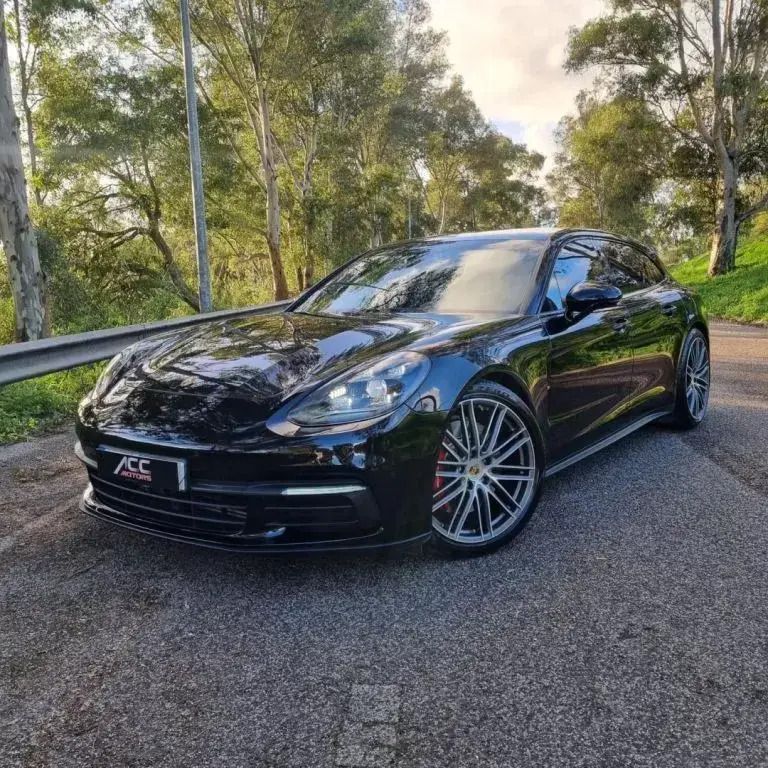 Preto Usado 2018 Porsche Panamera Sport Turismo Sedan | € 79.900 (Caro) - Imagem 1/4