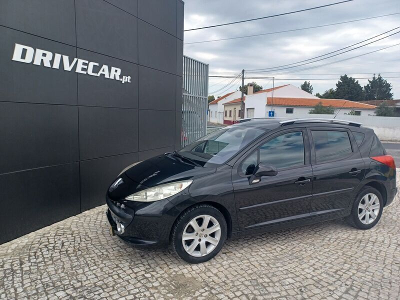 Usado Peugeot 207 Premium 90 HP (66 kW) 2008 Preto Carrinha