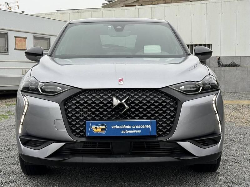 Usado DS Automobiles DS3 Crossback 130 HP (95 kW) 2021 Cinzento SUV