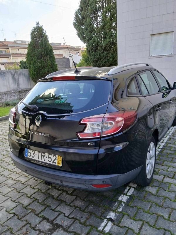 Preto Usado 2012 Renault Mégane III | € 5.800 (Super Preço) - Imagem 1/4