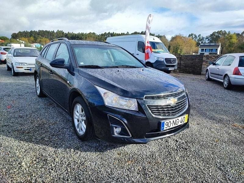 Preto Usado 2012 Chevrolet Cruze Sedan | € 8.250 (Bom preço) - Imagem 1/4