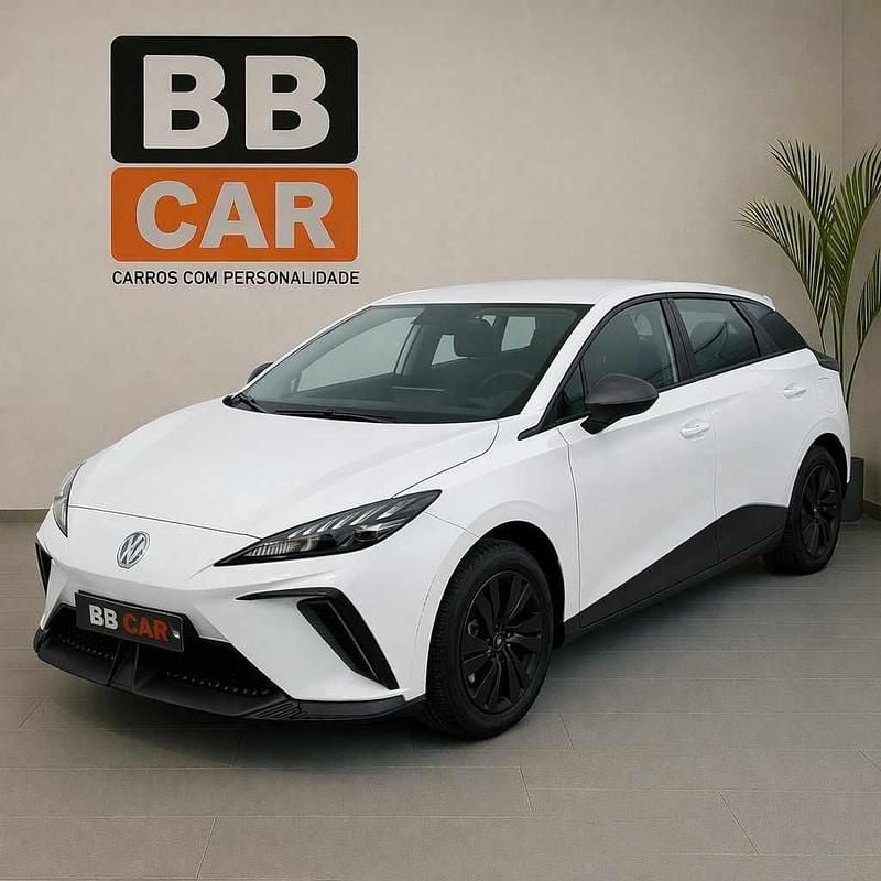 Branco Usado 2023 MG MG4 EV Citadino | € 17.900 (Bom preço) - Imagem 1/4