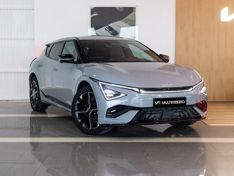Cinza Usado 2025 Kia EV6 GT-Line SUV | € 51.050 (Preço elevado) - Imagem 1/4