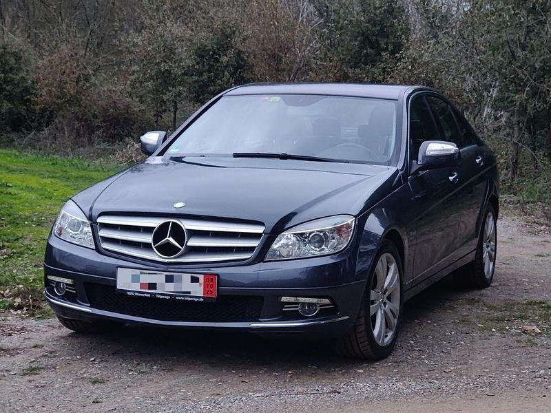 Usado 2008 Mercedes C200 Avantgarde Sedan | € 9.700 (Preço justo) - Imagem 1/4