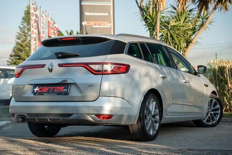 Usado Renault Mégane GrandTour GT 165 HP (121 kW) 2018 Cinza Carrinha