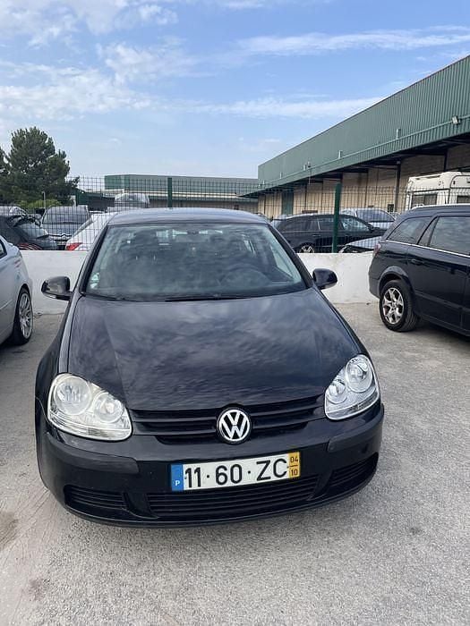 Usado 2004 VW Golf V Sedan | € 4.950 - Imagem 1/4
