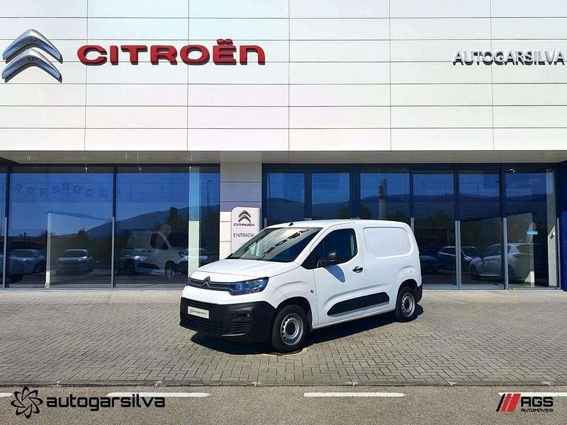 Branco Usado 2021 Citroën Berlingo Monovolume | € 15.400 (Preço justo) - Imagem 1/4