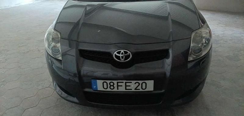 Usado Toyota Auris 177 HP (130 kW) 2008 Citadino