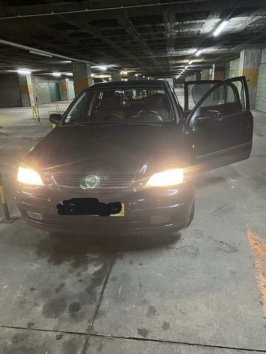 Usado 2002 Opel Astra Sedan | € 1.800 (Preço justo) - Imagem 1/4